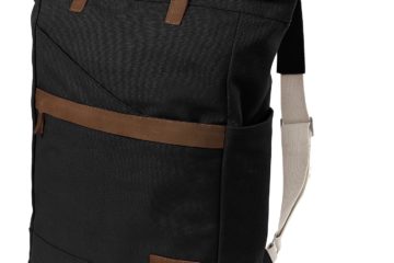 Schwarzer Messenger Rucksack mit braunen Lederapplikationen